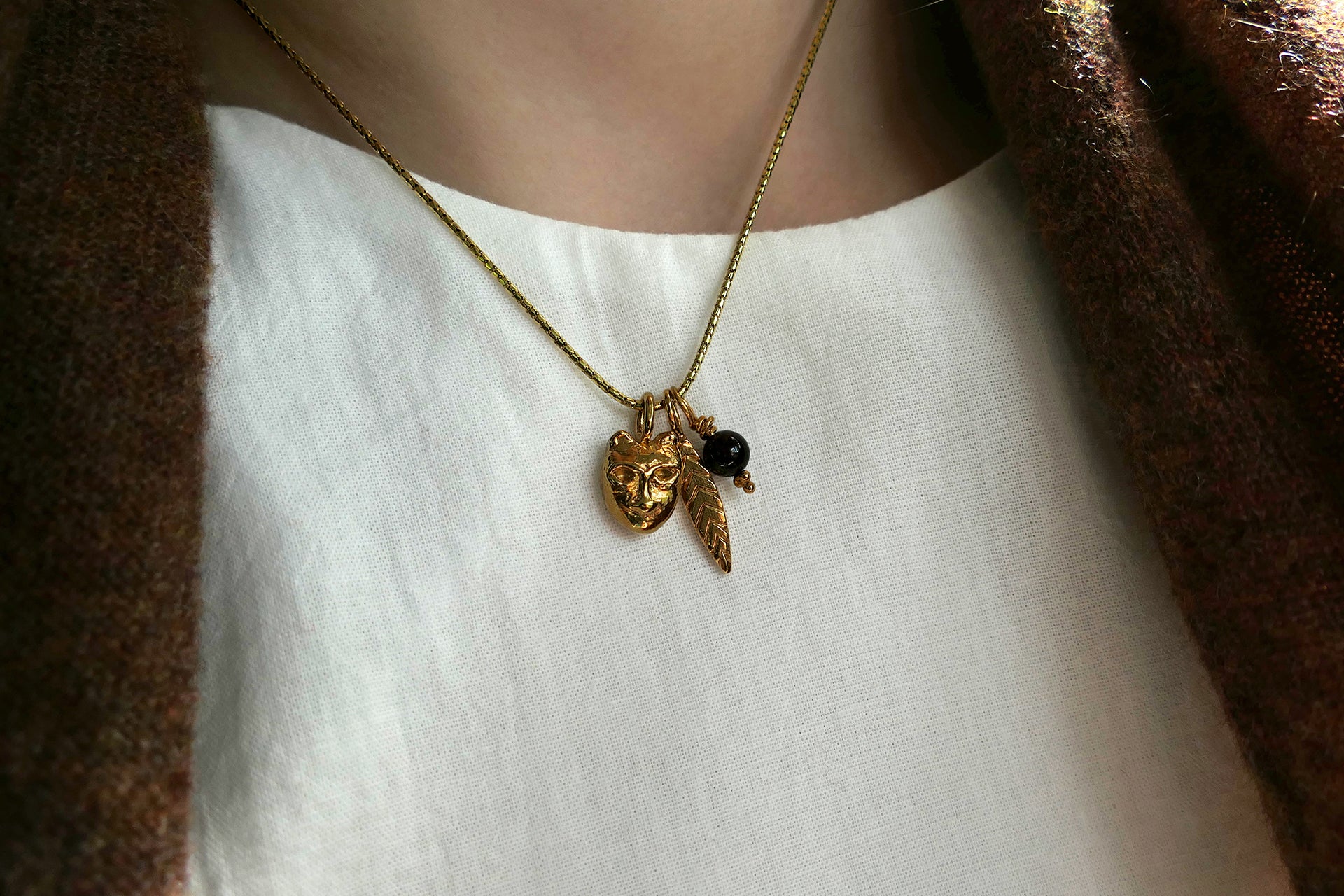 Jupiter's Grace, Leon Pendant