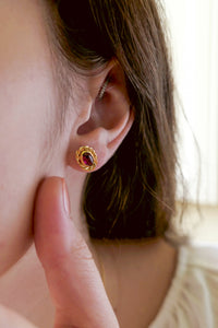 Jupiter's Grace, Loki Studs