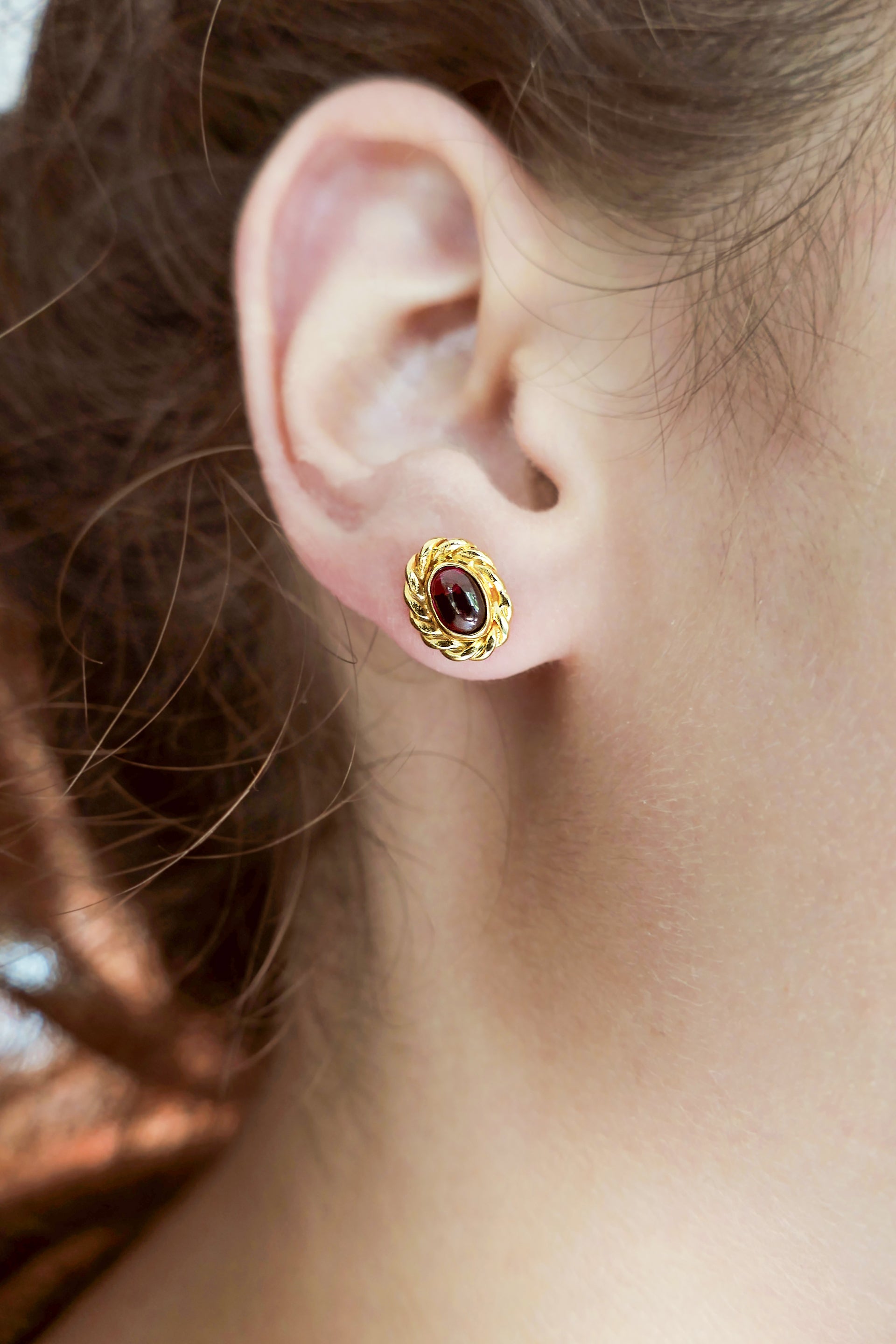 Jupiter's Grace, Loki Studs